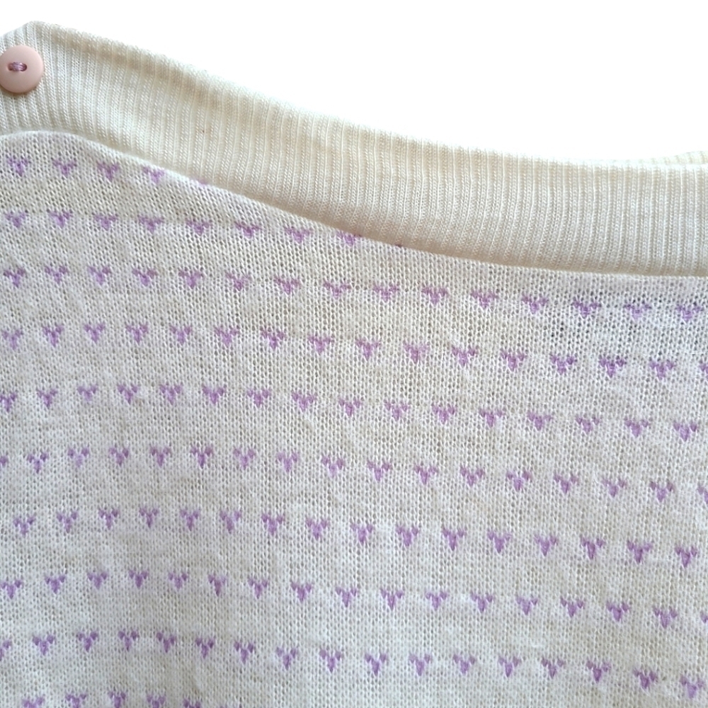 Vintage Style Up Light-weight Knit Sweater with Shoulder Button Detail, Size Med - Picture 4 of 8